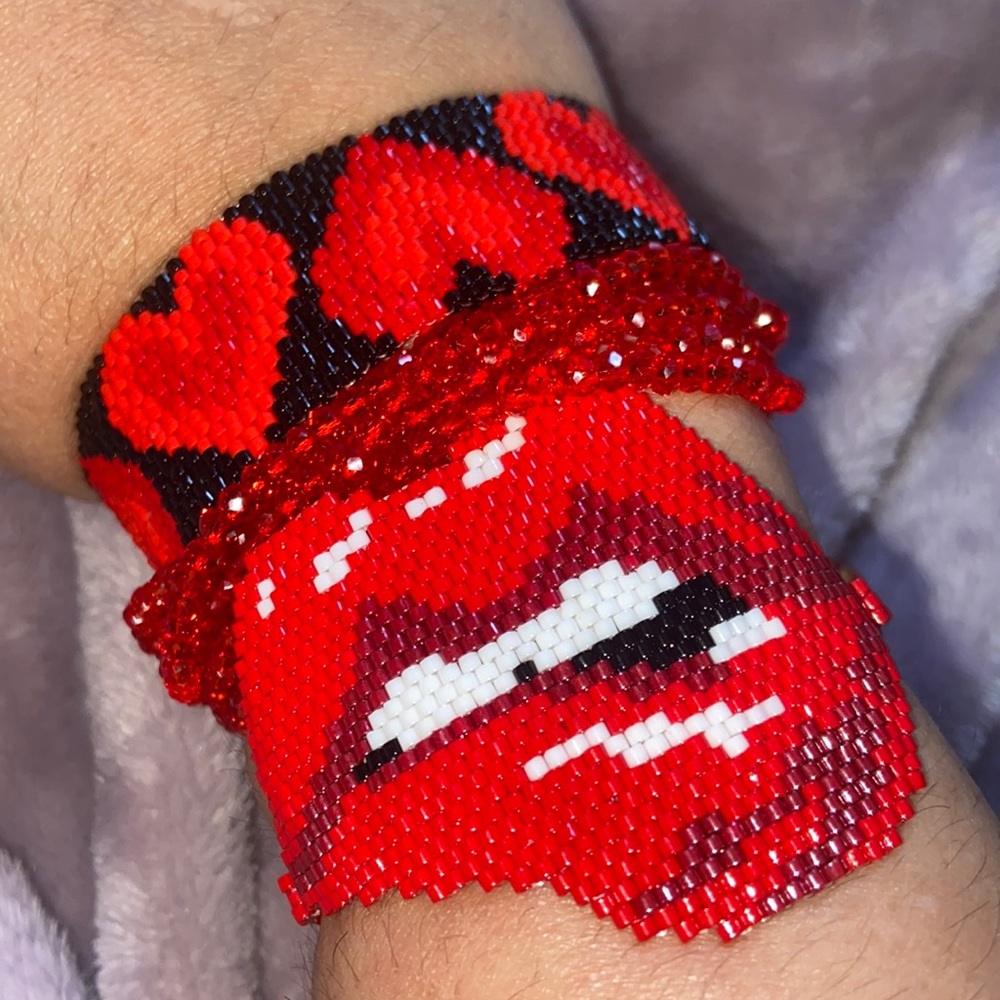 Lips and heart bracelets and beads